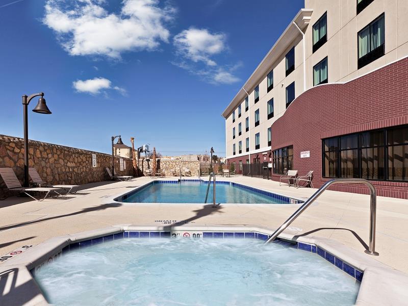 Holiday Inn Express & Suites El Paso Airport By Ihg Eksteriør bilde