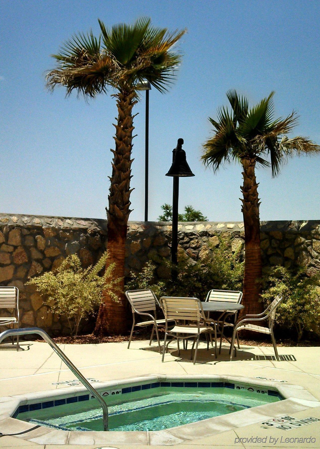 Holiday Inn Express & Suites El Paso Airport By Ihg Eksteriør bilde
